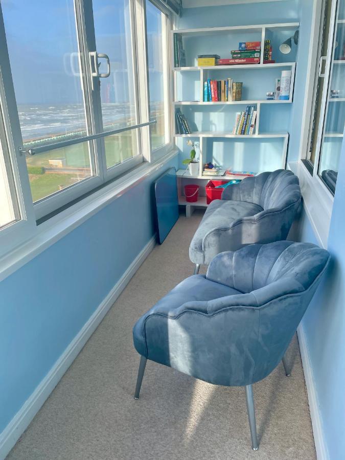 Seascape With Outstanding Sea Views Apartment Brighton Exterior photo